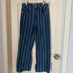 Stylish striped 7s jeans size 27